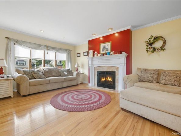 3405 Lufberry Avenue, Wantagh NY 11793