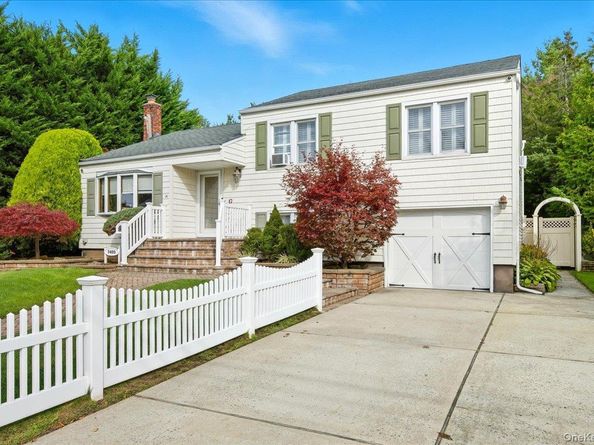 3405 Lufberry Avenue, Wantagh NY 11793