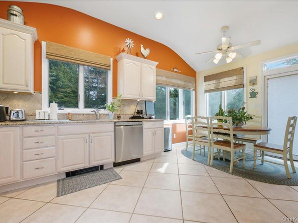 3405 Lufberry Avenue, Wantagh NY 11793