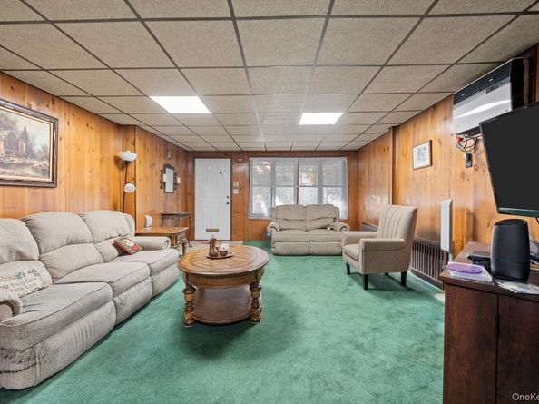 77-61 79th Place, Glendale NY 11385