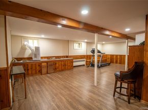 22 Meadowood Court, Huntington NY 11743