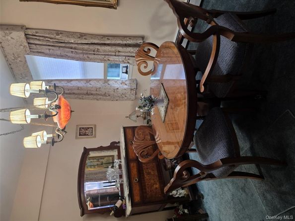 596 Broadway 16B, Lynbrook NY 11563