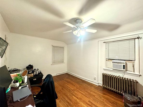 115-87 219th Street, Cambria Heights NY 11411