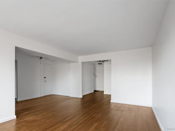 30 N Broadway 4C, White Plains NY 10601