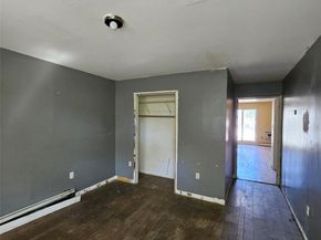 1754 Givan Avenue, Bronx NY 10469