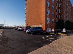 560 W Broadway 4G, Long Beach NY 11561
