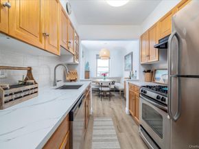 560 W Broadway 4G, Long Beach NY 11561