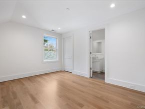 8 Dell Road, Scarsdale NY 10583