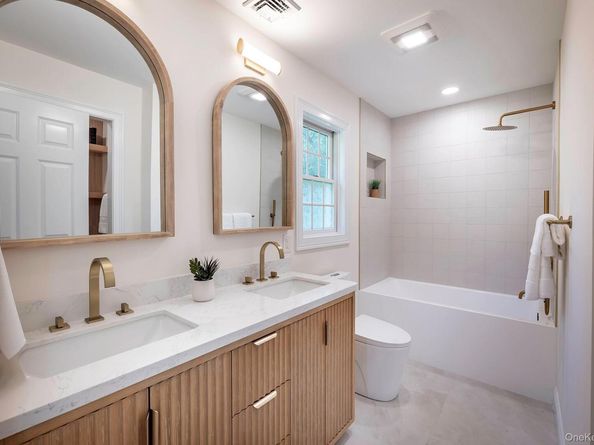 2022 Van Cortlandt Circle, Yorktown Heights NY 10598