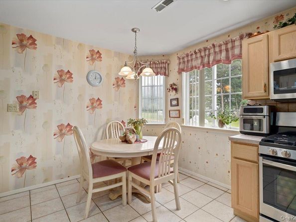 193 Gothic Circle, Manorville NY 11949