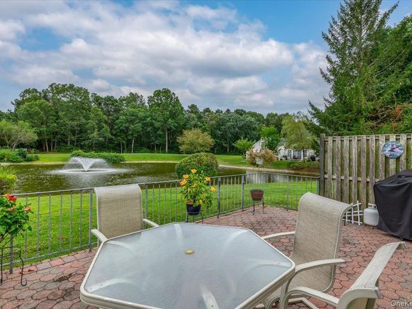 193 Gothic Circle, Manorville NY 11949