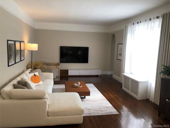 1470 Midland Avenue 3M, Bronxville NY 10708