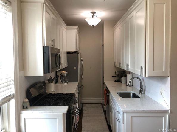 1470 Midland Avenue 3M, Bronxville NY 10708