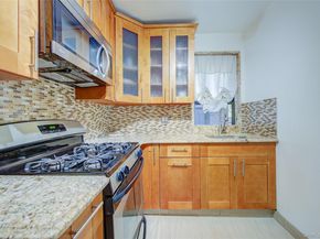 123-35 82nd Road 2K, Kew Gardens NY 11415