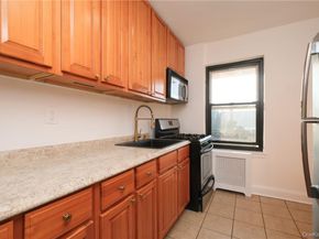 440 Warburton Avenue 5F, Yonkers NY 10701