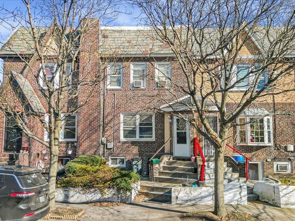 3220 Bayswater Court, Far Rockaway NY 11691