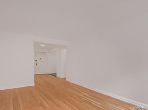 2104 Holland Avenue 4H, Bronx NY 10462