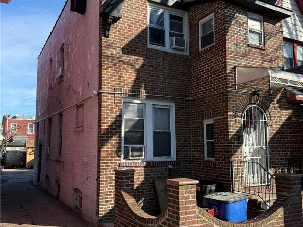 10737 Van Wyck Expressway, Jamaica NY 11435