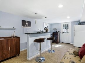 64 W Fenimore Street, Valley Stream NY 11580