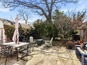 64 W Fenimore Street, Valley Stream NY 11580