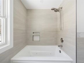 75 Centerport Road, Greenlawn NY 11740