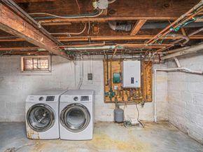 180 25th Street, Copiague NY 11726