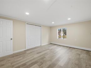 257 southaven Avenue, Medford NY 11763