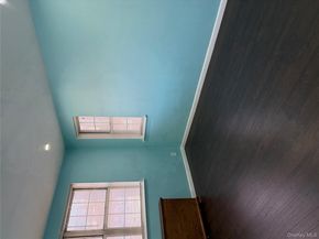 78-13 Park Drive E 2A, Flushing NY 11367