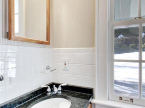 6 Emmet Place, Garden City NY 11530