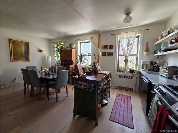 192 E 8th Street 1B, Brooklyn NY 11218