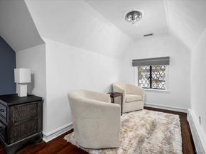 194 Hickory Grove Drive E, Larchmont NY 10538
