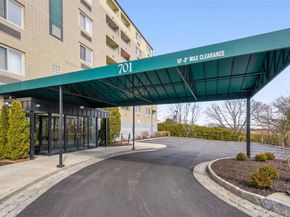 701 Pelham Road 5M, New Rochelle NY 10805