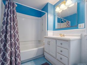 20715 Main Road, Orient NY 11957