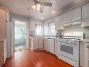 20715 Main Road, Orient NY 11957