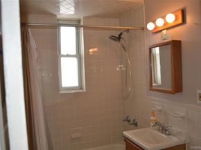 245 Rumsey Road 6X, Yonkers NY 10701