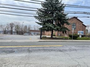 1 Agate Avenue, Ossining NY 10562