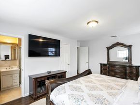 2043 Ripley, Merrick NY 11566