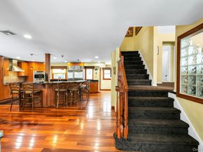 2043 Ripley, Merrick NY 11566