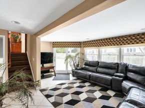 2043 Ripley, Merrick NY 11566