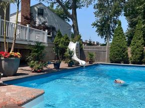 2043 Ripley, Merrick NY 11566