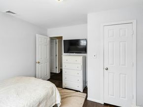 2043 Ripley, Merrick NY 11566