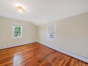 301 Center Bay Drive, West Islip NY 11795