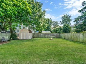301 Center Bay Drive, West Islip NY 11795