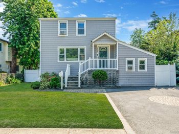 301 Center Bay Drive