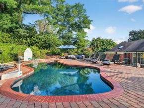 15 Lakeshore Drive, Eastchester NY 10709