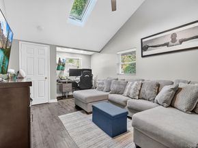 15 Lakeshore Drive, Eastchester NY 10709