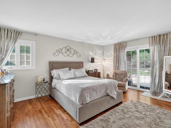 15 Lakeshore Drive, Eastchester NY 10709