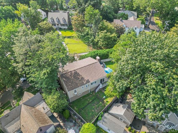 9 Wellyn Road, Bronxville NY 10708