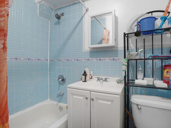 3319 Decatur Avenue, Bronx NY 10467