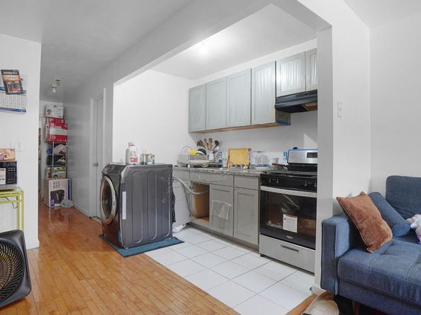 3319 Decatur Avenue, Bronx NY 10467